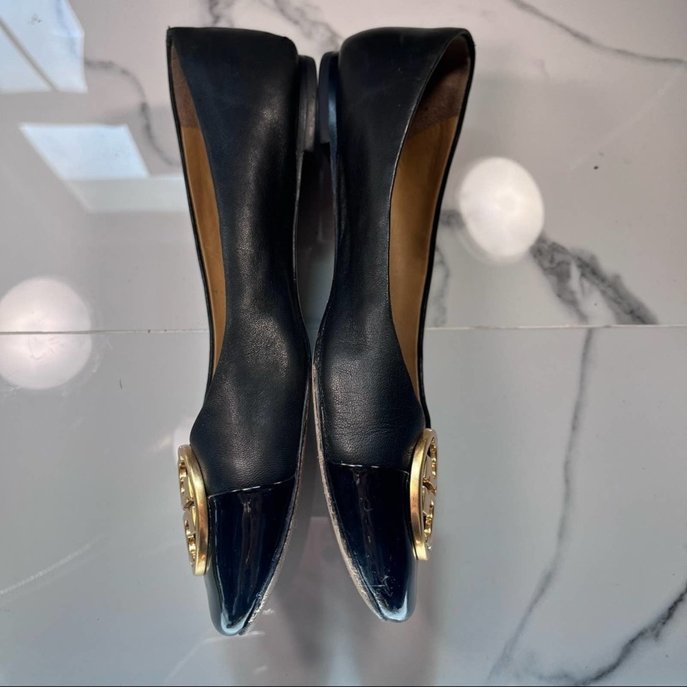 Tory Burch Chelsea Cap-Toe Ballet Flats - Picture 3 of 9